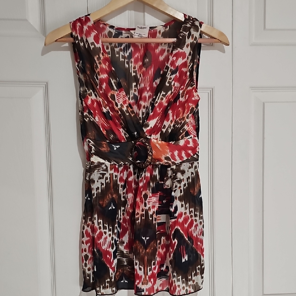 Studio Y Ikat Print Sleeveless Ring Detail Top – Size Small